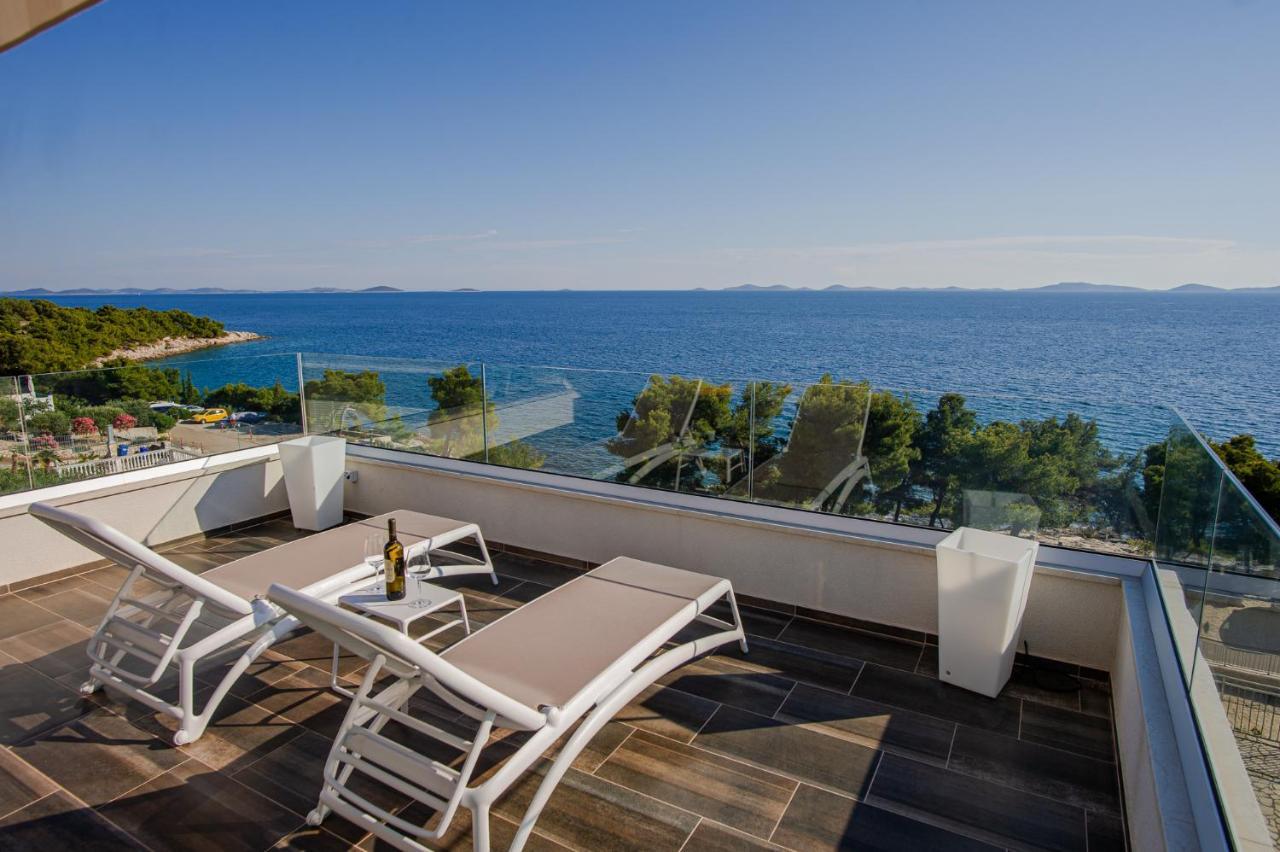 Exclusive Seaside Dream Apartments Murter Exteriör bild