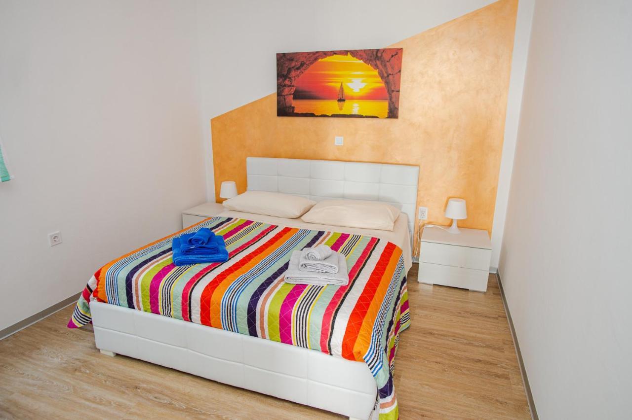 Exclusive Seaside Dream Apartments Murter Exteriör bild